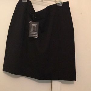 Mario Serrani 2x body magic skirt